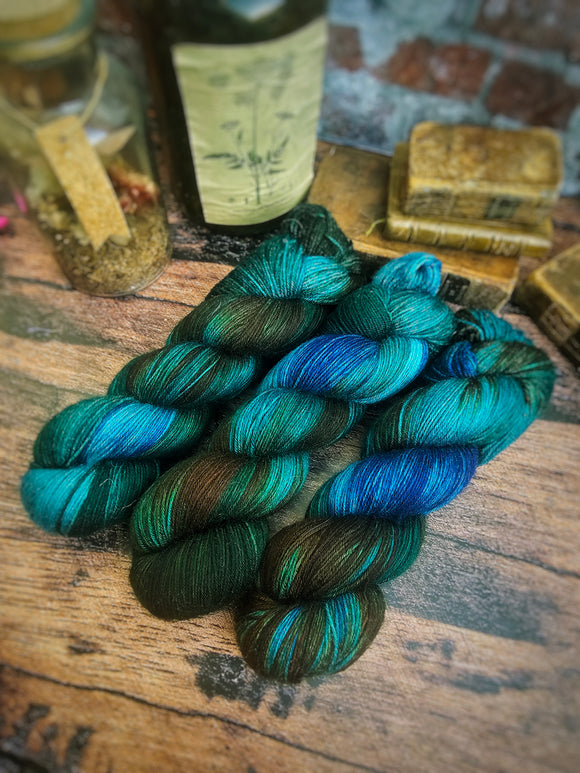 BFL Superwash  - Fingering - Lallybroch