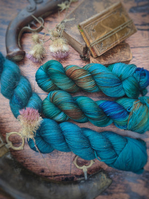 Leloa shawl kit (without pattern) - Dyed to order