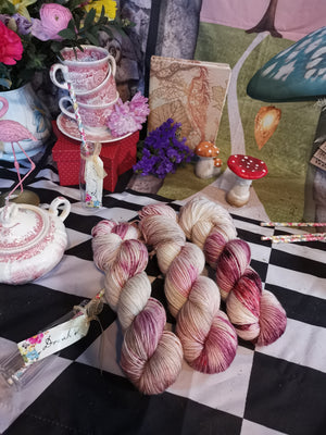 Leloa shawl kit (without pattern) - Dyed to order