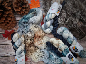 Leloa shawl kit (without pattern) - Dyed to order