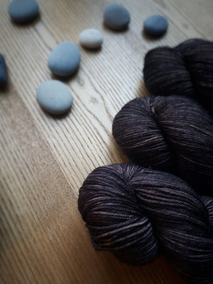 Merinos Superwash - Fingering - Dark Matter