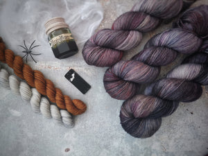 Pre-order Okkult sweater (without pattern) - Nosferatu kit