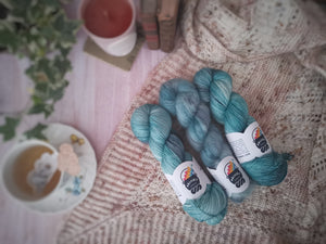 Home Sweet Home shawl kit (without pattern) - Dyed to order