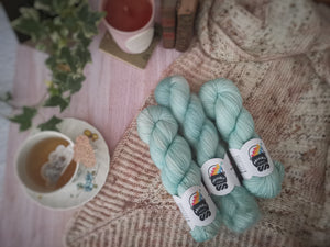 Home Sweet Home shawl kit (without pattern) - Dyed to order