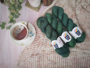 Home Sweet Home shawl kit (without pattern) - Dyed to order