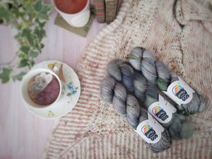 Home Sweet Home shawl kit (without pattern) - Dyed to order