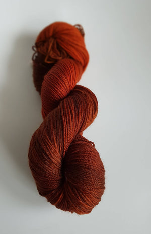 Merinos Superwash - Fingering - Galactic Fox